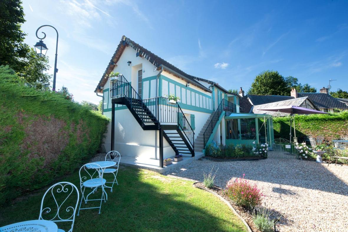 L'Echo Des Bois Bed & Breakfast Lyons-la-Foret Exterior photo